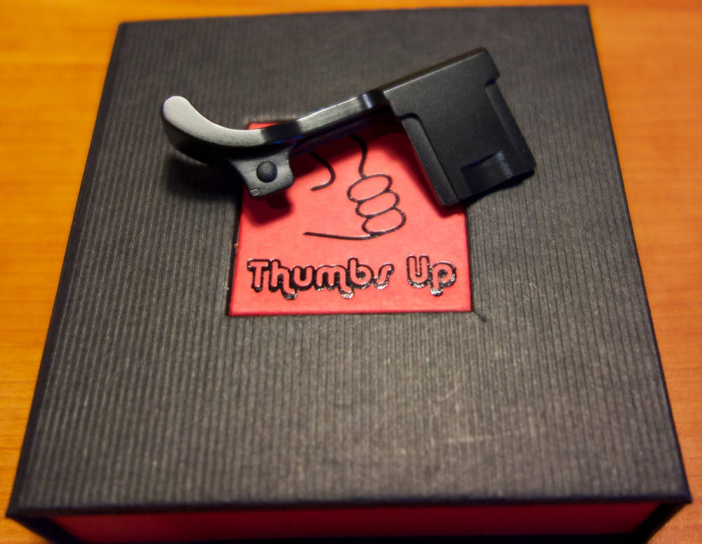 The Thumbs Up is a quality confection that comes in an attractive presentation box together with a personal note from the craftsman and designer, Tim Issacs in Seattle.