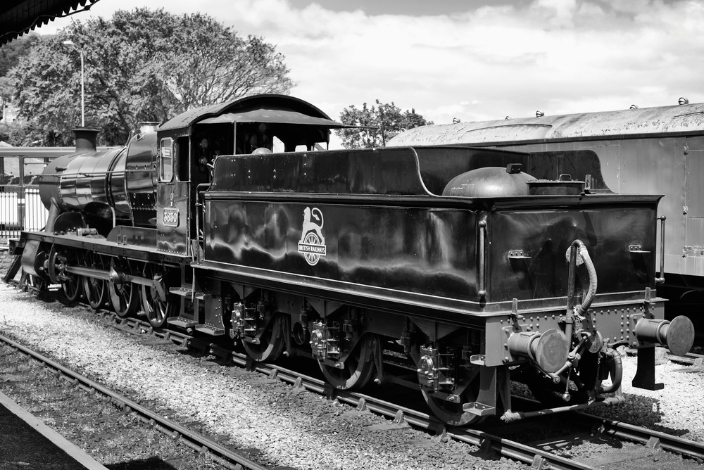 Resplendent in its black wartime livery (enhanced by the post-war British Railways badge), No 3850 was one of the last batch of twenty three 2884 Class locomotives built at Swindon in 1942 at a cost of £7,911 each (about £325,000 in depreciated 2013 pounds)