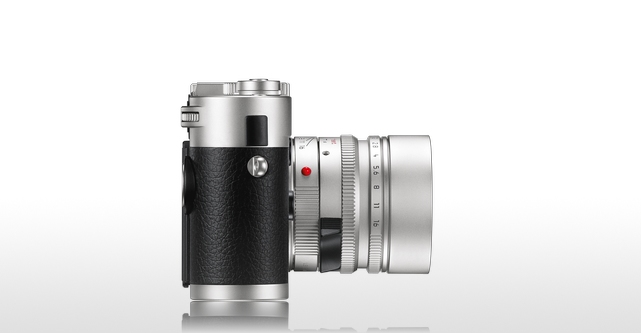 A mariage made in heaven: Leica M and Leica M lens. Manual focus, manual aperture and precise synergy between lens, its optics and the expensive M body
