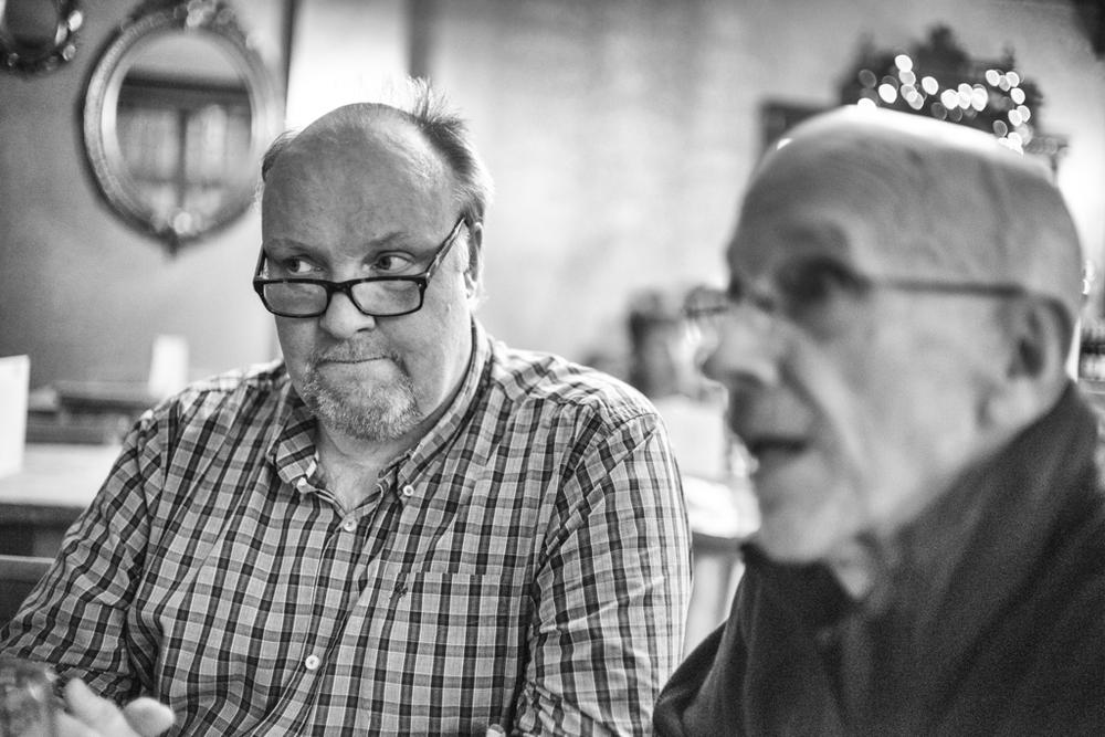 John Cartwright in pensive mood with George James contributing some uncharacteristically wobbly foreground bokeh during the pub lunch (Photo Mike Evans)