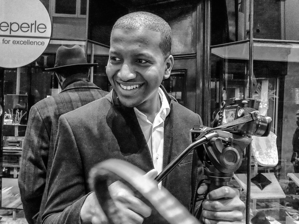 André Graver of AMG Visuals was on hand to video the event using yet another Leica M.