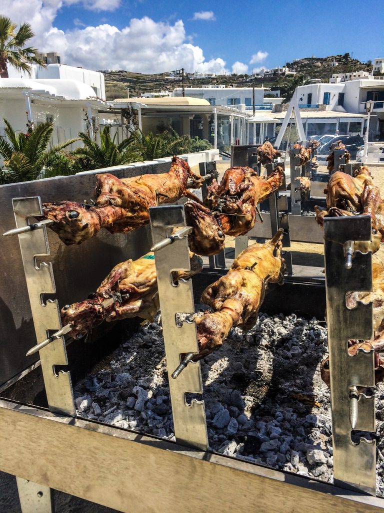 Lamb, lamb and more lamb: Easter Sunday in Greece - Macfilos