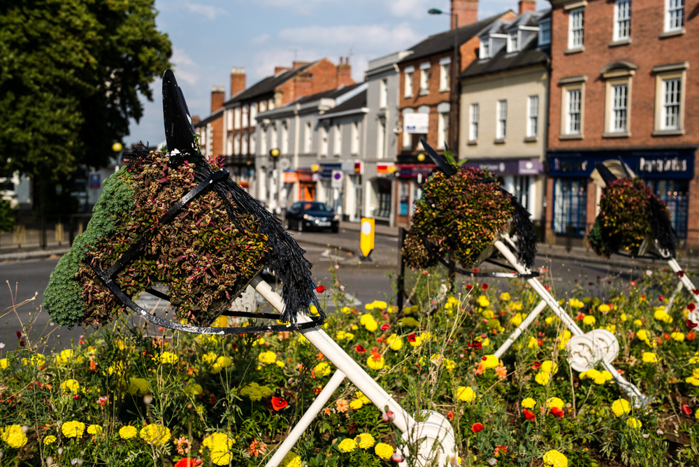 Three rather magnificent cock horses guarding Banbury Cross