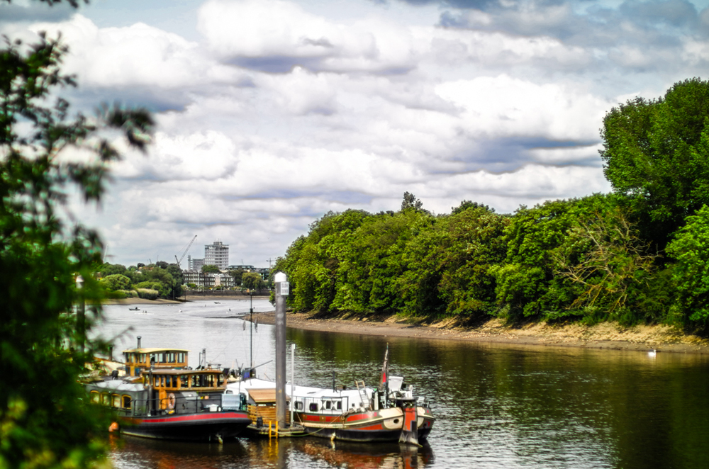   Low tide on the Thames, f/8  