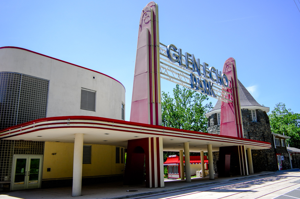   Past glories of Glen Echo Park, 27mm, ISO 100  