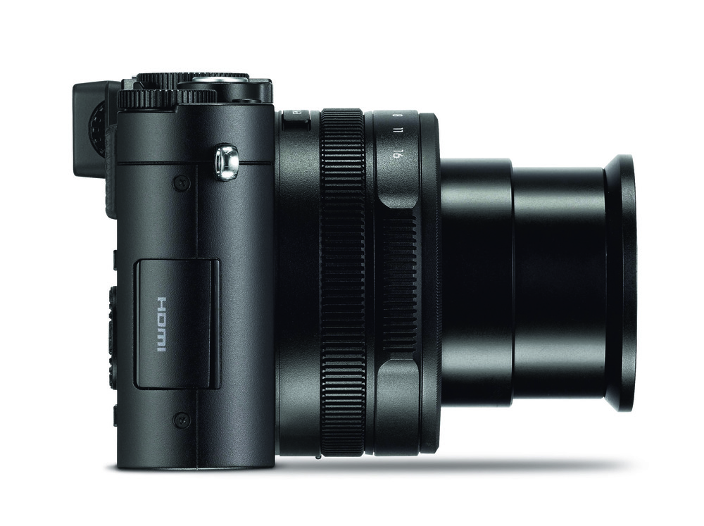 The new Leica D-Lux (Panasonic LX100) incorporates a very fast zoom lens in a small body which features an excellent integral electronic viewfinder
