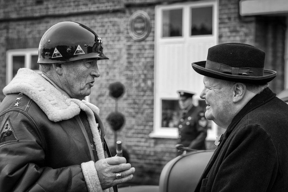 Now listen here, Winston (Fuji)