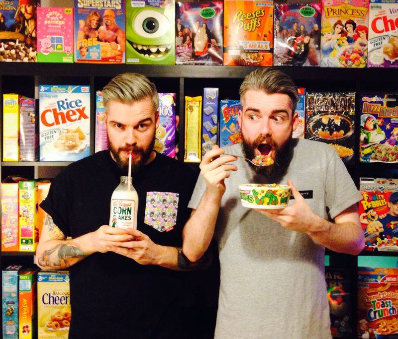 The twin Cereal Killers in person, sampling some of the boxed goodies from both sides of the Atlantic (Photo: Cereal Killer website)