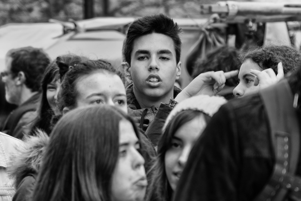 This example, at the opposite end of the spectrum, was taken at a full-frame 200mm equivalent using the Fuji 18-135mm and X-T1. Depth of field is narrow but this shows how a long lens can achieve effective subject isolation in a very crowded and untidy street scene