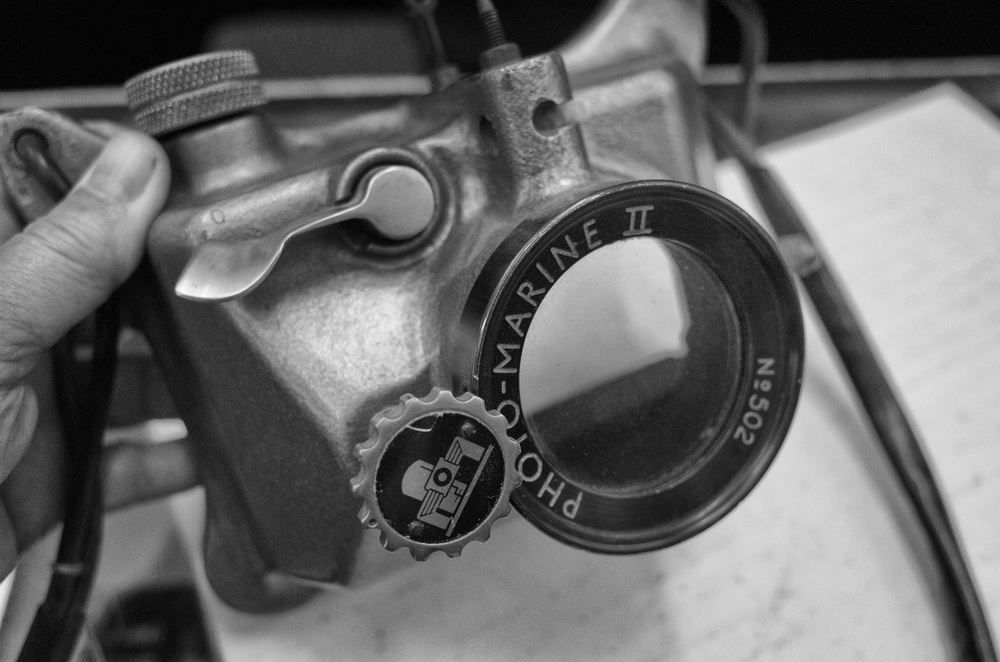   R.G.Lewis Photo-Marine II, No. 502: See the jumbo controls, film advance on the top plate, shutter release and novelty focus wheel  