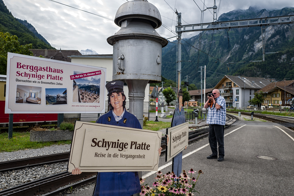 Schynige Platte Bahn at Wilderswill station: A journey into the past. Ralf Meier of Trainphilos , über railway fan, grabs some technical stuff for the present. In the Berggasthaus up on Schynige Platte you can spend the night as in grandmother