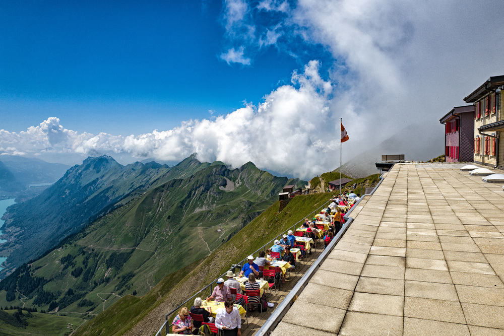 Dining in style on the Rothorn