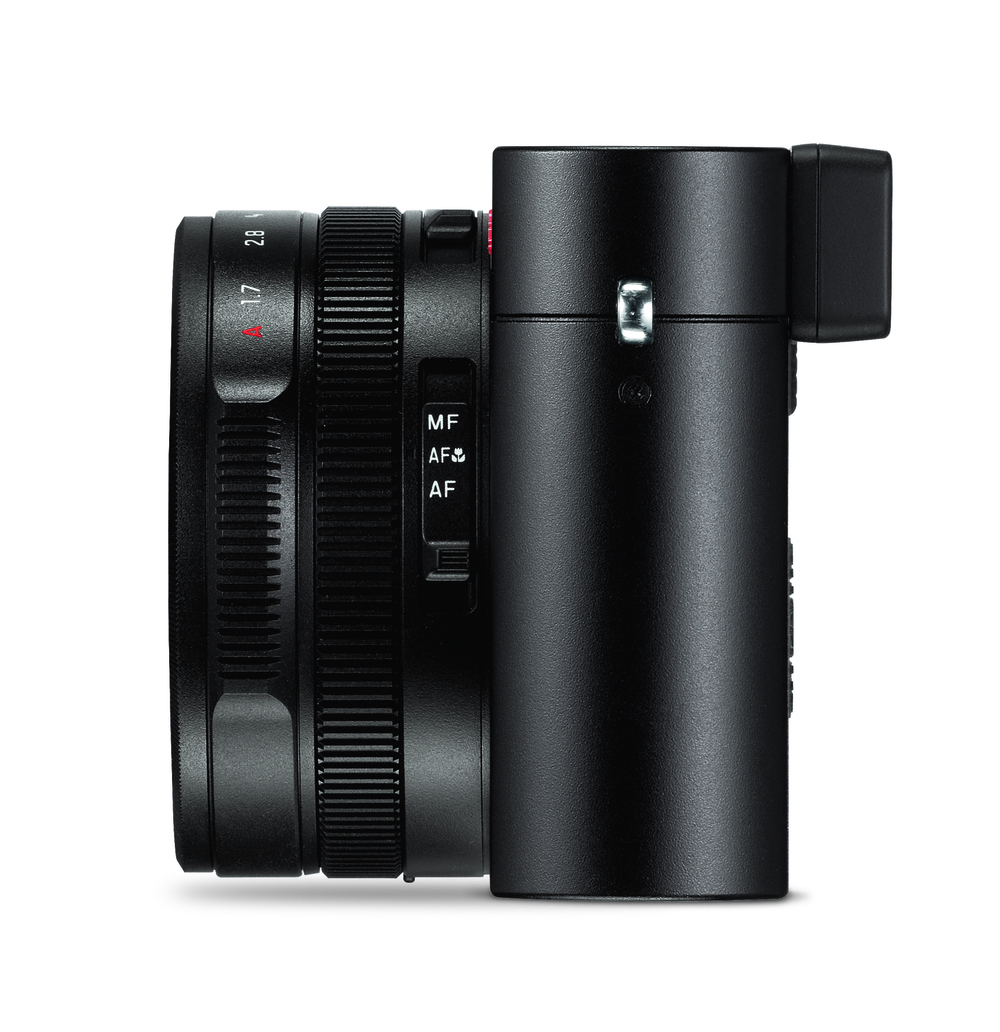 The lens has manual controls including the focus selector with MF and AF at either end of the slider for setting by touch
