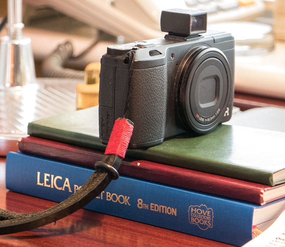 ISO 1600, as here, is highly usable on the D-Lux and 3200 is also excellent. Sensitivity tops out at 12500 with a push setting at 25000. Below, example at ISO 3200 taken by David Askham. Taken at 1/125s @ f/2.8 and 70mm zoom. David believes 3200 is very usable provided the exposure is correct
