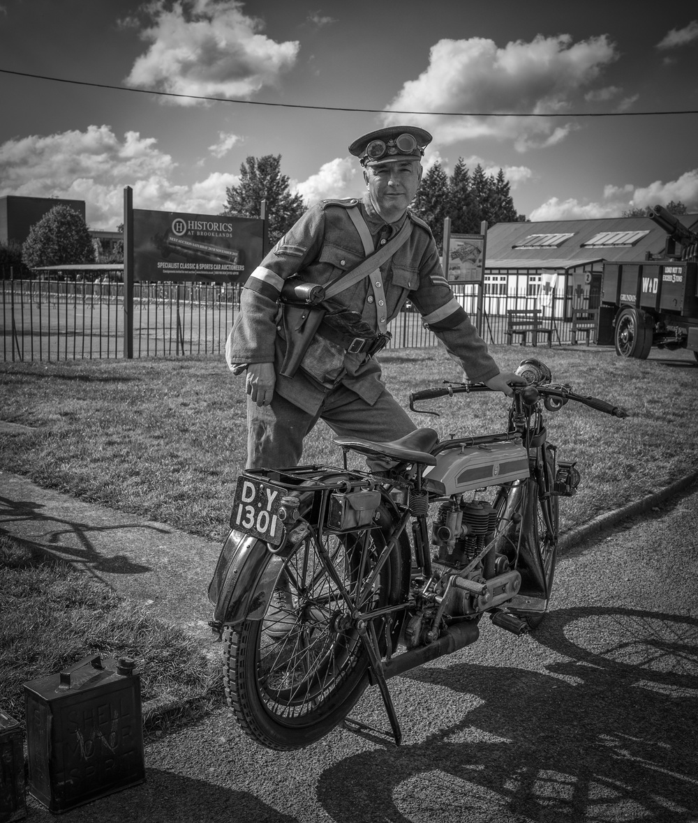 WWI despatch corporal with his 1915 Triumph. The Triumph was perhaps the most popular DR bike of the war and provided rugged and reliable transport throughout the conflict