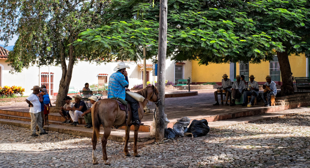  Street music in Trinidad 