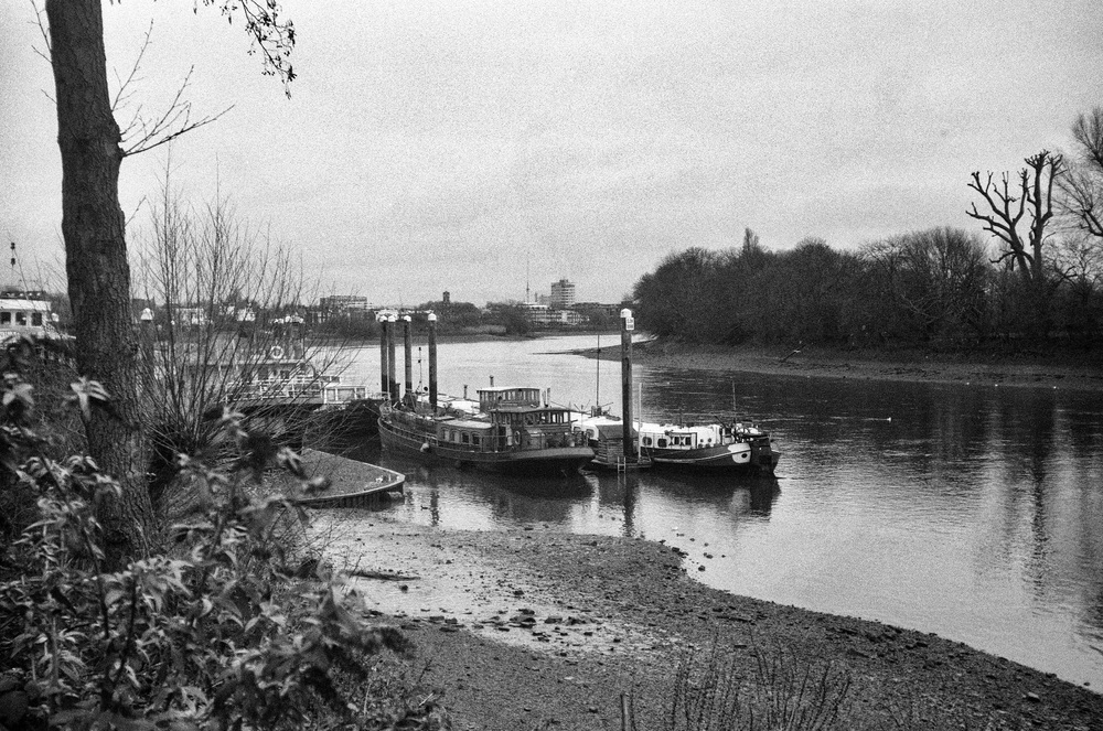 Landscape with the Leica I: The River Thames at Corney Reach, January 1930