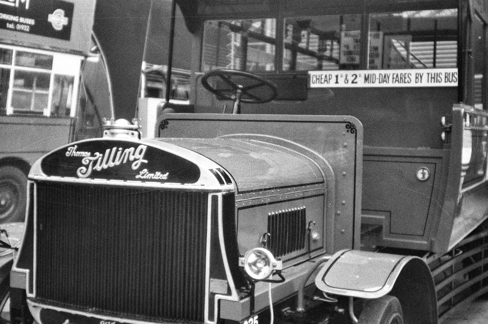 Superb detail on my local bus from the latest Leica I