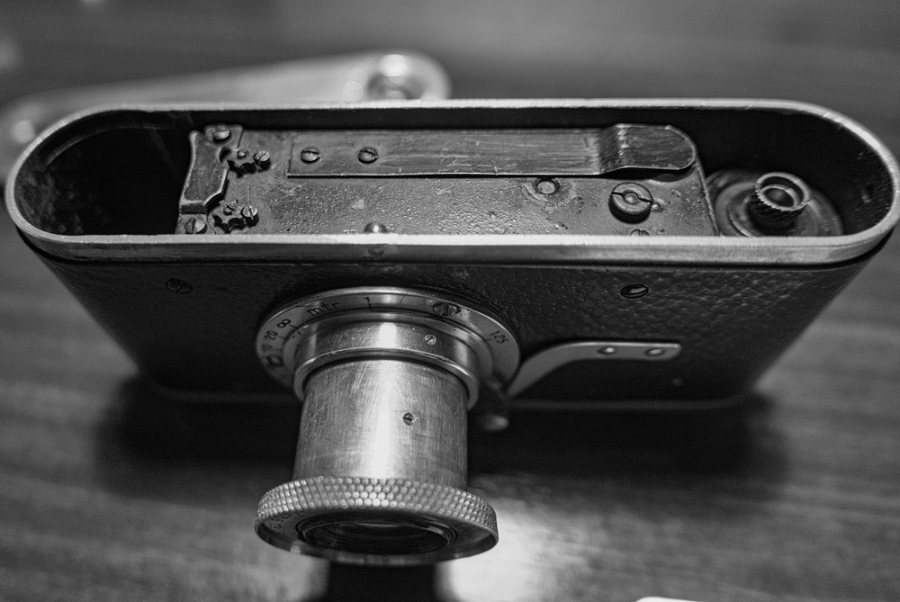 Loading a film is simplicity itself. After trimming the leader with your scissors, simply offer up film cassette and rewind spool and slide the film into the rear slot. It can take as little as ten minutes.