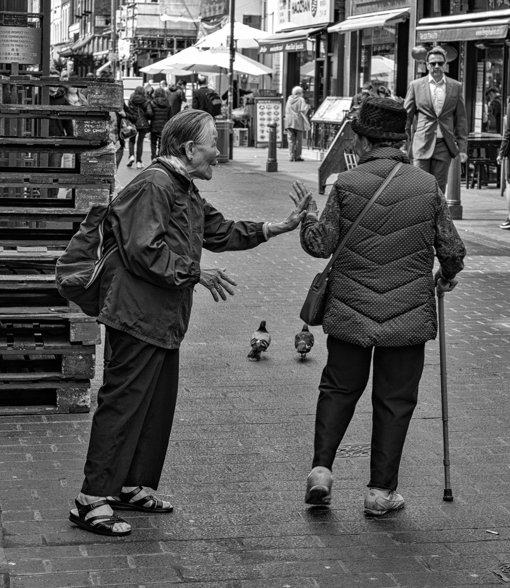 Goodbye in Chinatown: Leica SL and Leica 50mm Summilux-M ASPH at f/8