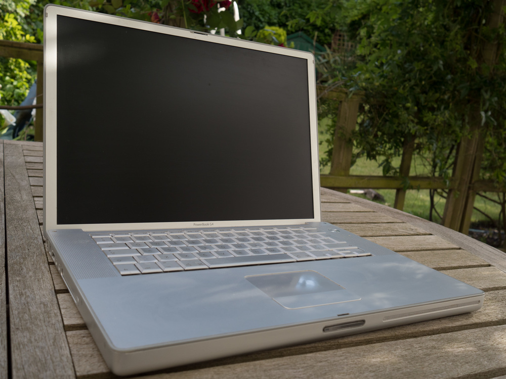 I used to think this 15in PowerBook G4 was the epitome of traveller