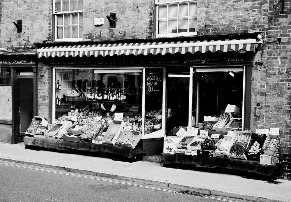 Finally, the peace and quiet of England as my new owner pointed me at a greengrocer