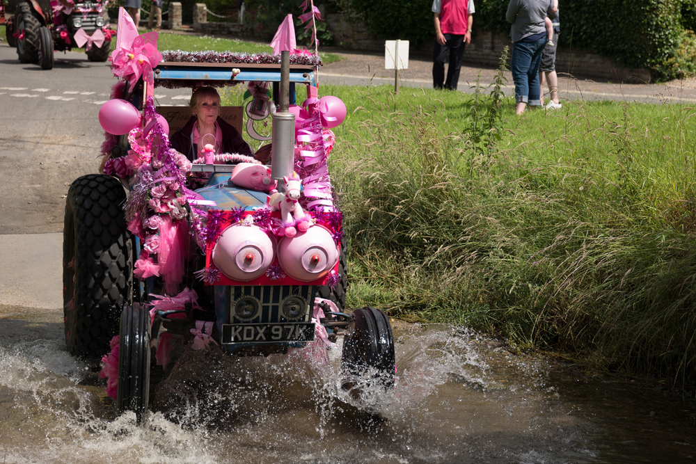 Julie at the Brockdish Water Splash on the 2013 Pink Ladies Tractor Road Run Leica SL with Leica 24-90 Vario Elmarit (and yes, those breasts pulsate and rotate)