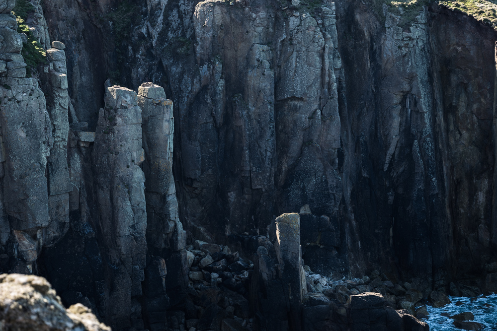 Rock Formations near Nanjizal Leica SL with Leica 90-280 Vario Elmarit
