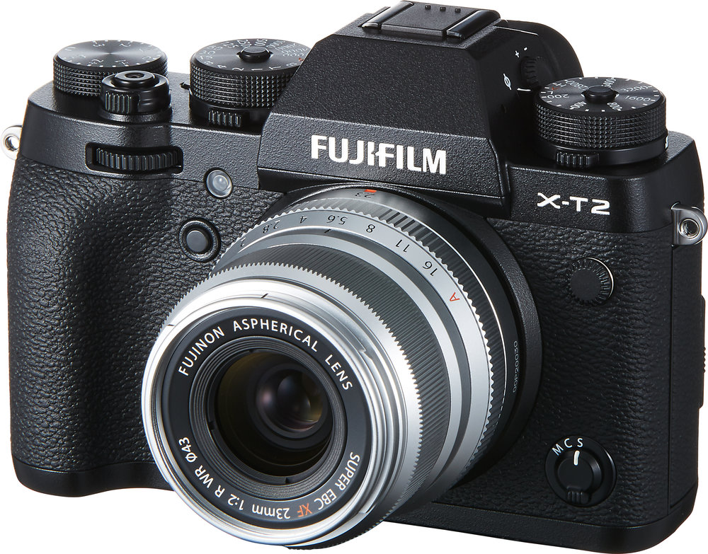 Silver XF23 on the new X-T2, a handsome combination