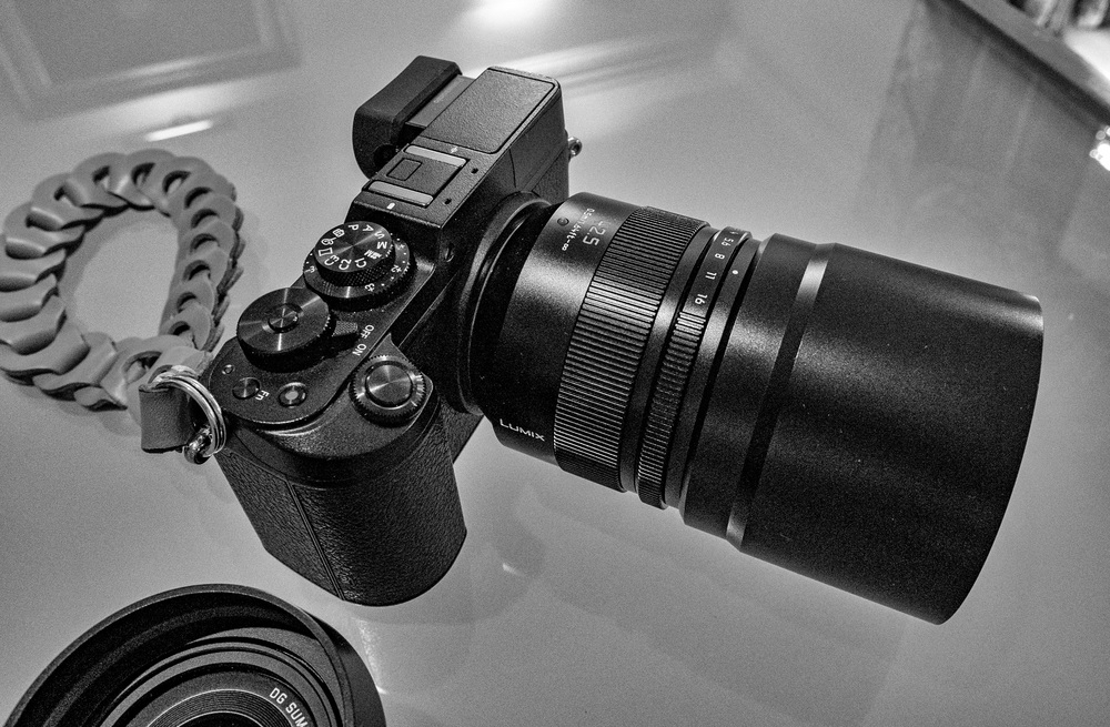 The latest professional-quality, weatherproof Leica DG lenses feature a precise aperture ring calibrated in 1/3 stops and an auto detent for maximum convenience. Here is the 42.5mm f/1.2 Nocticron on the Lumix GX8. Sadly, the aperture ring does not work when these lenses are mounted on Olympus cameras