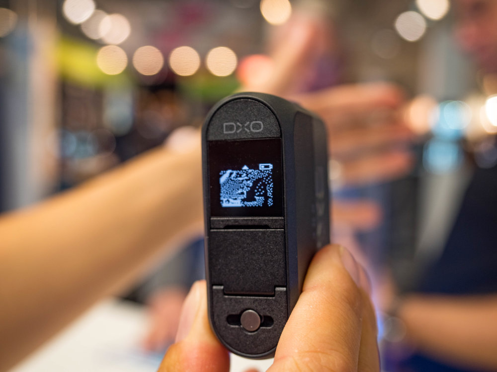 Use the DXO One as a stand-alone camera and connect by wireless to your iPhone or 12in iPad Pro, thus creating the mother of all rear screens.