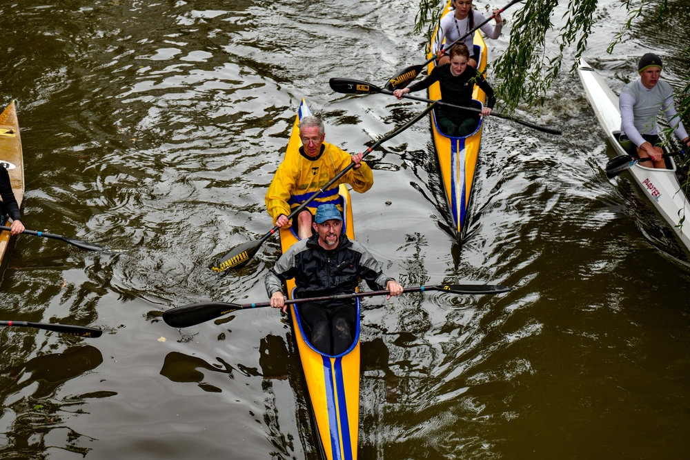 Canoes frighten off the ducks