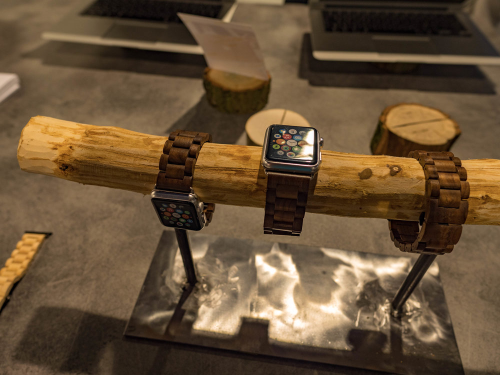 Wooden watch straps for the eco-conscious Apple Watchista