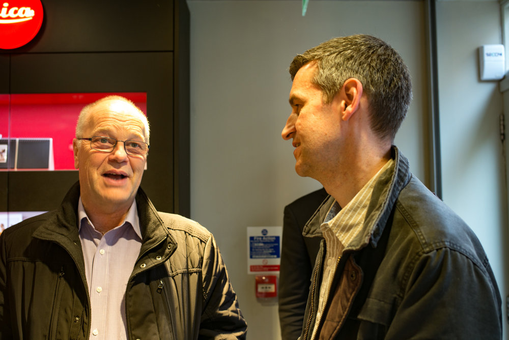 Phil Coomes (right), who has just stood down as editor of the Leica Society Magazine after efforts well beyond the call of duty, chatting with new Circle D member, Tony Goodger.