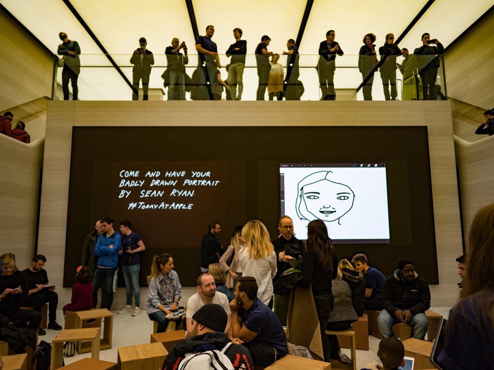 Opening of the new Apple Store in London