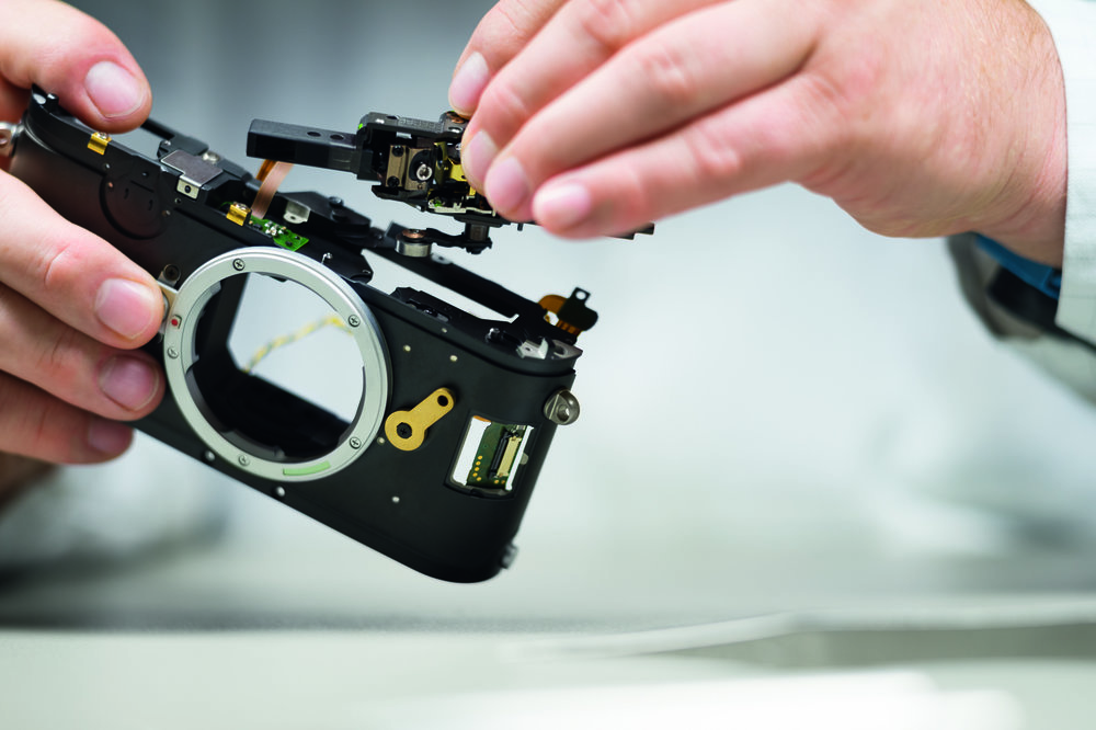 Offering up the rangefinder assembly