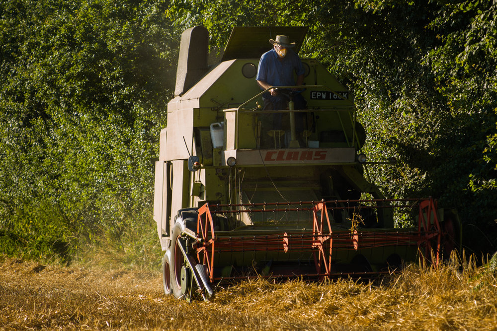 Chris with his Claas Leica M10 with 80-200 f4 Vario Elmar R 1/250 ISO 100