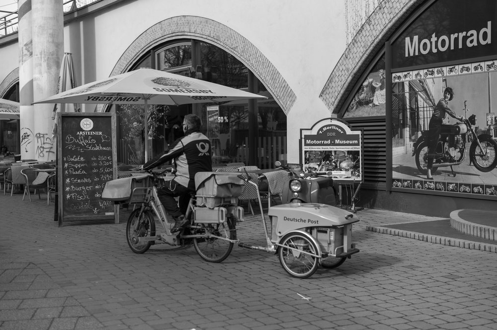 Moped post in front of the East German motorcycle museum, Apo-Summicron