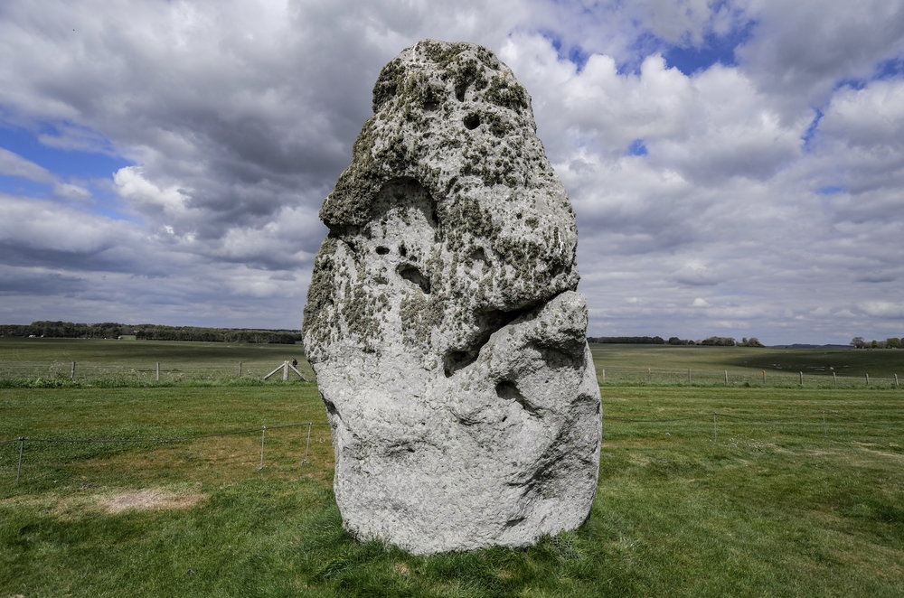 The big canvas: Old Mr. Grumpy, approaching his 6000th birthday at Stonehenge. Anyone would be fed up standing in one spot all that time. (12mm, f/3.7)