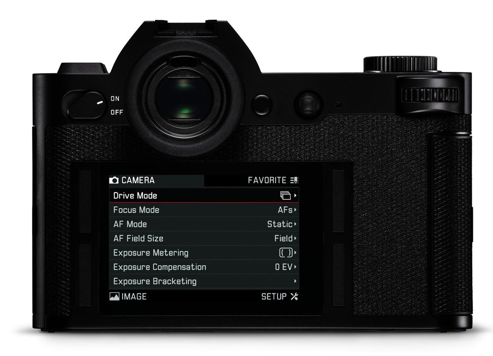 Everything you need, nothing superfluous. The Leica SL presents a near-perfect approach to menus and controls. It contrasts strongly with most modern digital cameras, particularly the over-complicated Olympus OM-D line