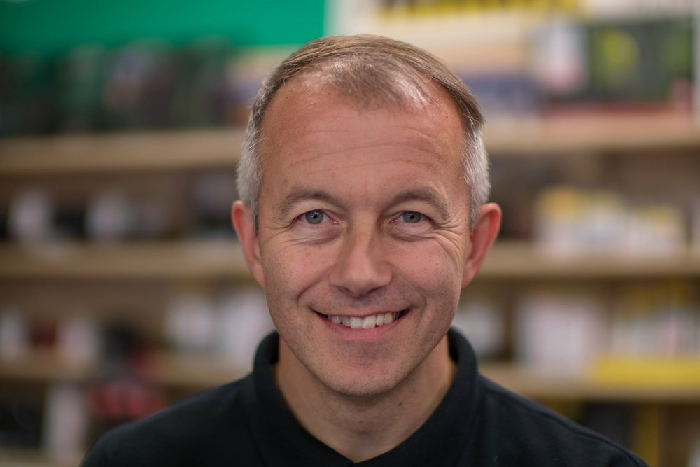 Portrait of a Fuji dealer: Andy Sands of Chiswick Camera Centre captured by the Leica 50mm f/0.95 Noctilux wide open. The Noctilust on the TL2 is equivalent to 75mm — so that saves a bob or two when the new 75mm light gobbler comes out