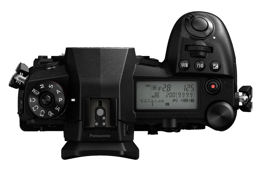 The DSLR-style LCD status screen is a first for mainstream mirrorless cameras. The Leica SL has led the way and we are likely to see more mirrorless designs adopting this useful feature over the next twelve months