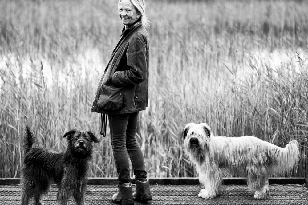 Walking the Dog, 75mm Apo Summicron-M