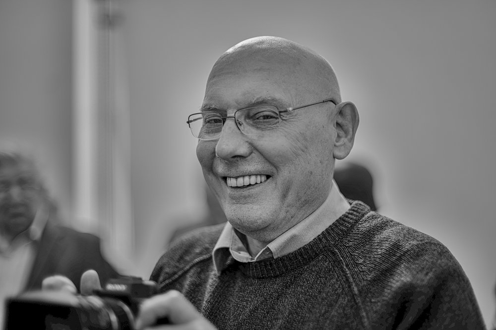 Dunk, who helped us enormously with advice and technical knowledge when we were preparing the recent Leica TL2 test . Here he is packing a Sony, mercifully consigned to oblivion by that f/1.1 aperture on the Nokton. This shot demonstrates a touch of Silver Efex Pro post processing.