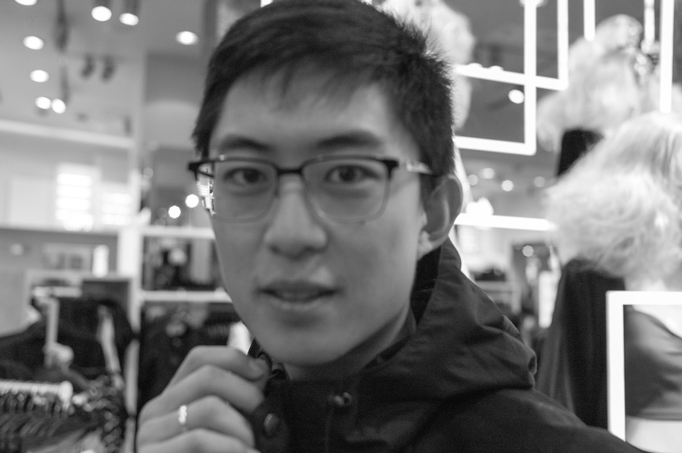 Above: Mike Evans fuzzysnaps Eric Kim in H&M Oxford Street during the 2013 street photography course. Below: Some of Mike