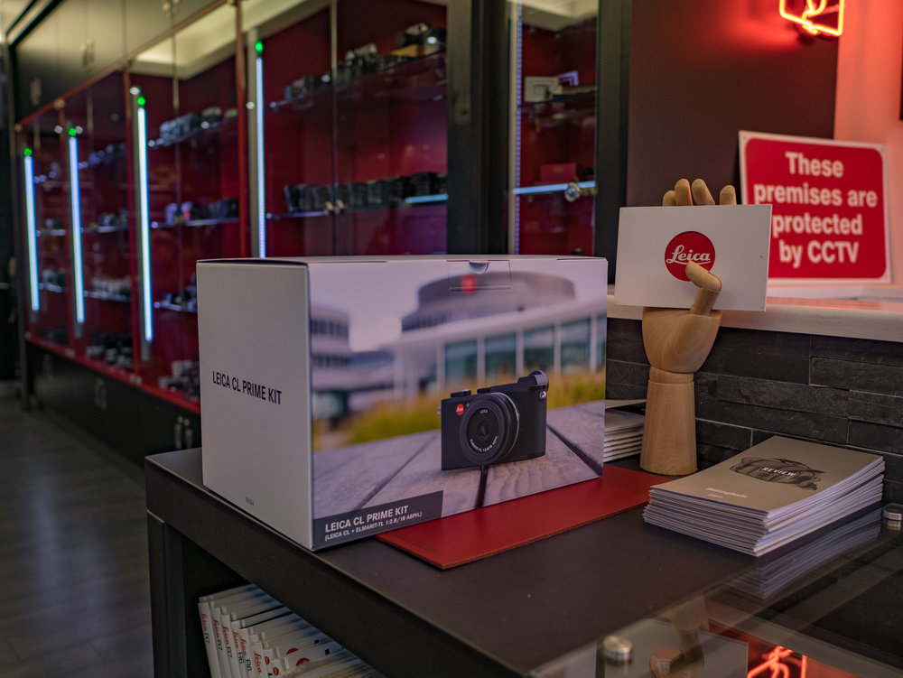 A big box for a little camera, but feel the quality, never mind the width (image Panasonic GM1 and Leica DG 17mm)
