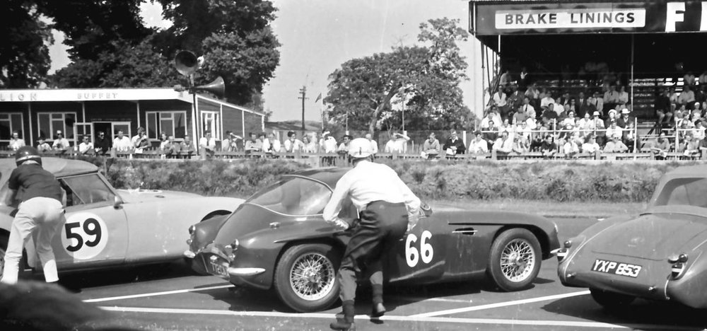 The start at Goodwood taken with the faithful Exa with one or other of its two shutter speeds