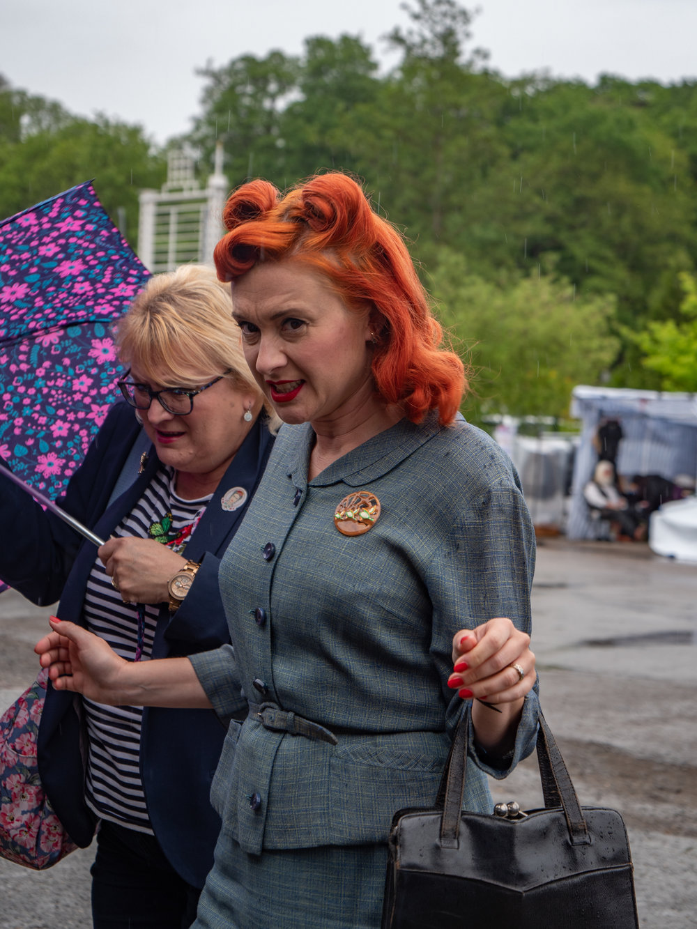 Unfortunately, rain stopped play at 2.30 pm and everyone crowded into the marquee. It was time to pack our gear and head back to London. Panasonic G9 and Leica DG 12-60mm (Mike Evans)