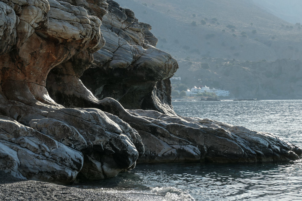 Marmara Beach (with Likkos and the Small Paradise in the distance) (ISO 125 1/640th f5.2 43mm Leica C-Lux)