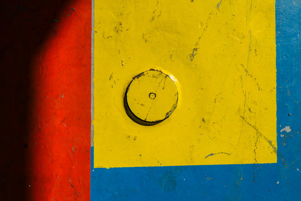   Red, Yellow and Blue (ISO 125 1/1000th f6.3 35mm Leica C-Lux)  